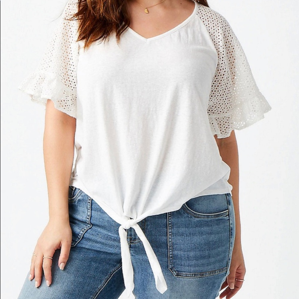 Maurices White Eyelet Flutter Sleeve Top size 2